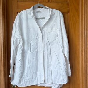 Madewell White Button-Down Shirt size medium